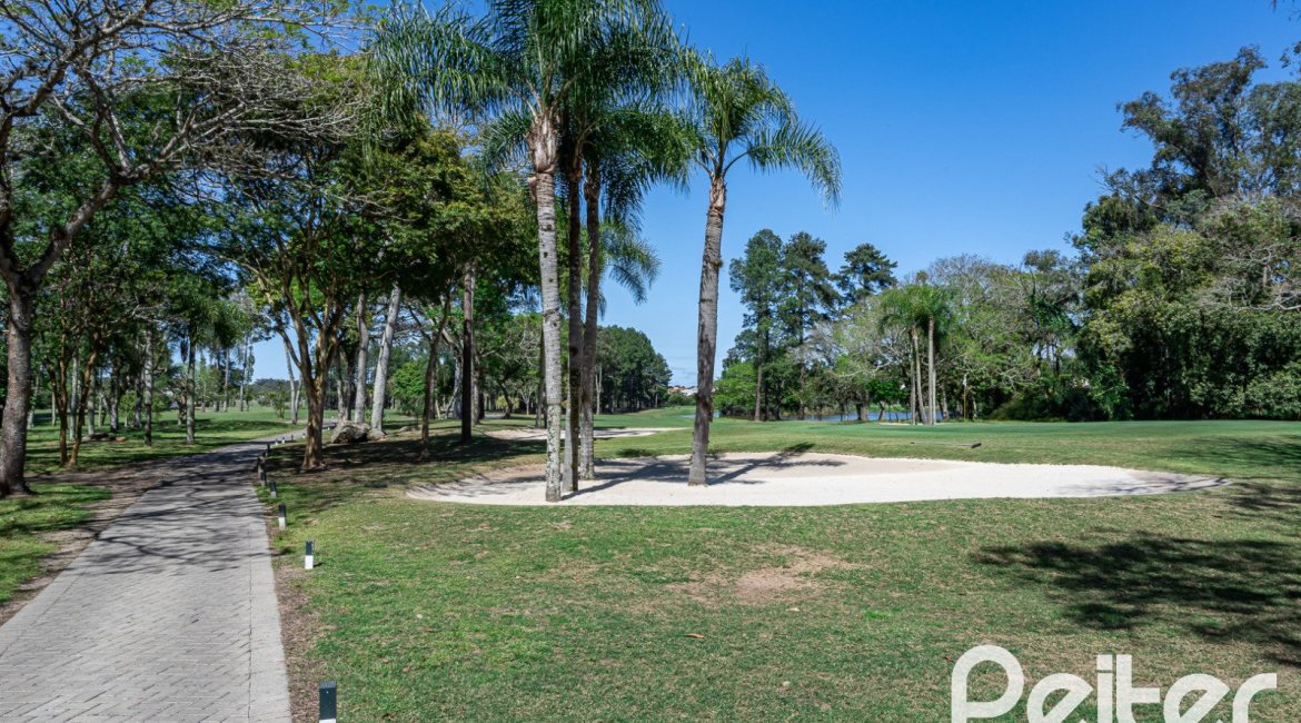 Casa em Condomínio à venda com 294m², 5 dormitórios, 5 suítes, 4 vagas, no bairro Terra Ville em PORTO ALEGRE