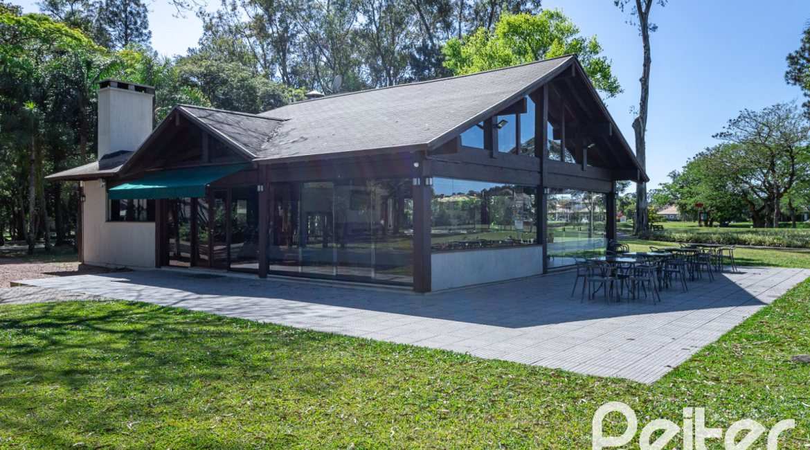 Casa em Condomínio à venda com 294m², 5 dormitórios, 5 suítes, 4 vagas, no bairro Terra Ville em PORTO ALEGRE