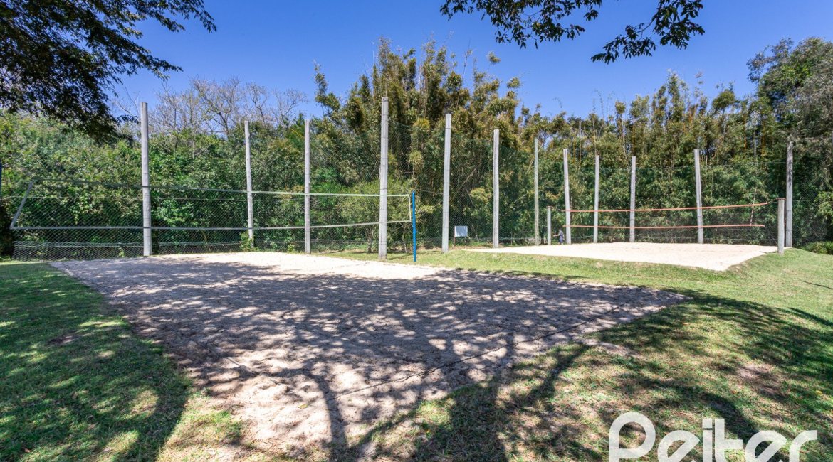 Casa em Condomínio à venda com 294m², 5 dormitórios, 5 suítes, 4 vagas, no bairro Terra Ville em PORTO ALEGRE