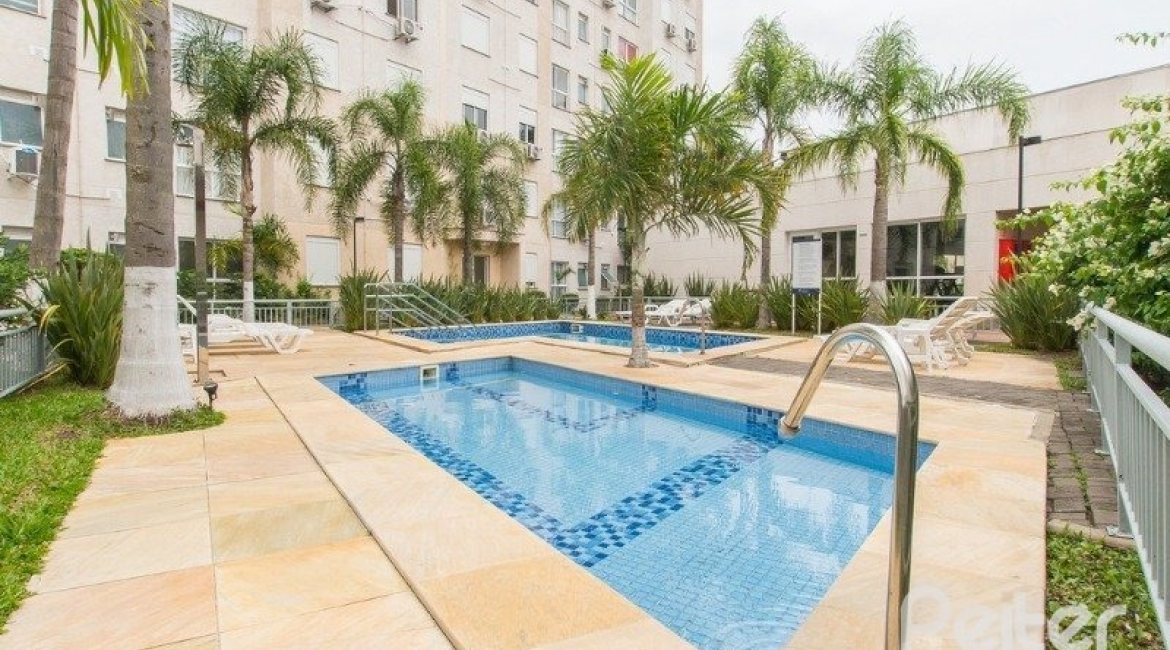 Apartamento à venda com 70m², 3 dormitórios, 1 suíte, 1 vaga, no bairro Cavalhada em PORTO ALEGRE