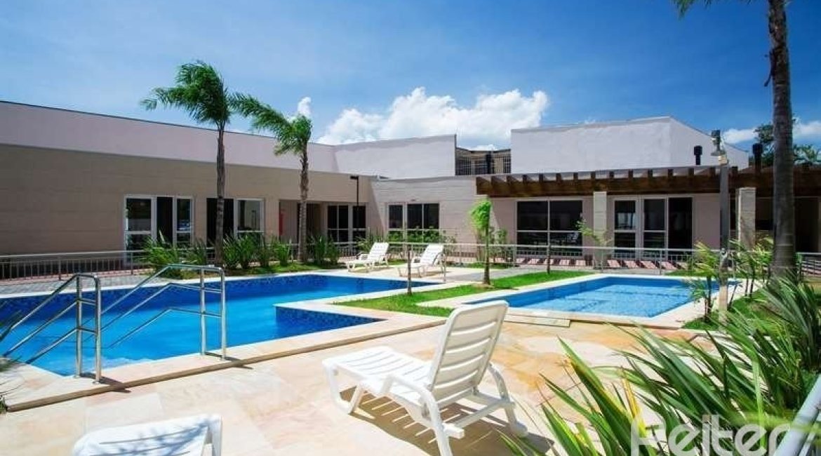 Apartamento à venda com 70m², 3 dormitórios, 1 suíte, 1 vaga, no bairro Cavalhada em PORTO ALEGRE