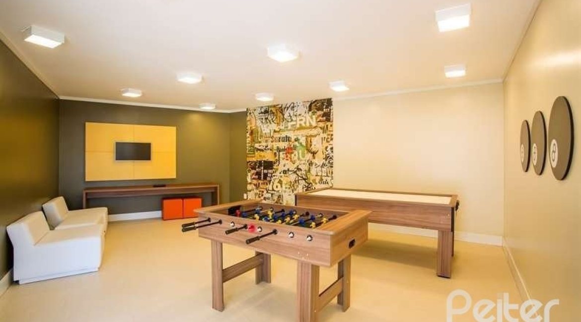 Apartamento à venda com 70m², 3 dormitórios, 1 suíte, 1 vaga, no bairro Cavalhada em PORTO ALEGRE