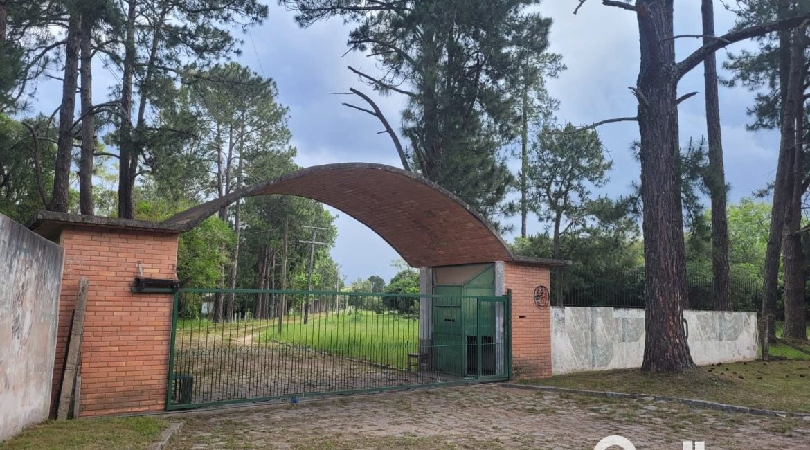 Terreno à venda com 200000m², no bairro Belém Novo em Porto Alegre