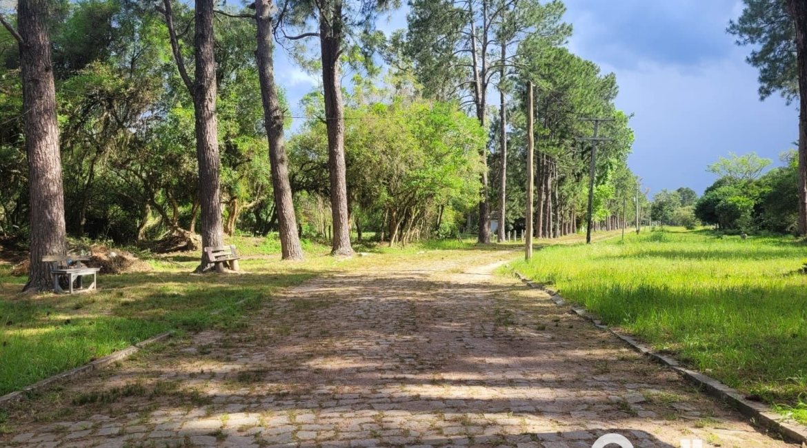 Terreno à venda com 200000m², no bairro Belém Novo em Porto Alegre