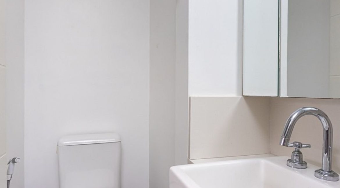 Cobertura à venda com 238m², 3 dormitórios, 1 suíte, 2 vagas, no bairro Cristal em PORTO ALEGRE