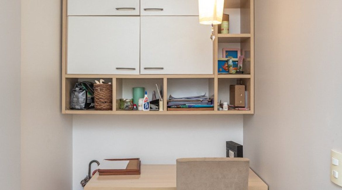 Cobertura à venda com 145m², 3 dormitórios, 1 suíte, 2 vagas, no bairro Tristeza em PORTO ALEGRE