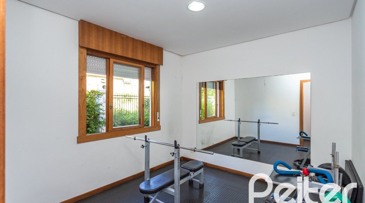 Apartamento à venda com 70m², 2 dormitórios, 1 suíte, no bairro Tristeza em PORTO ALEGRE