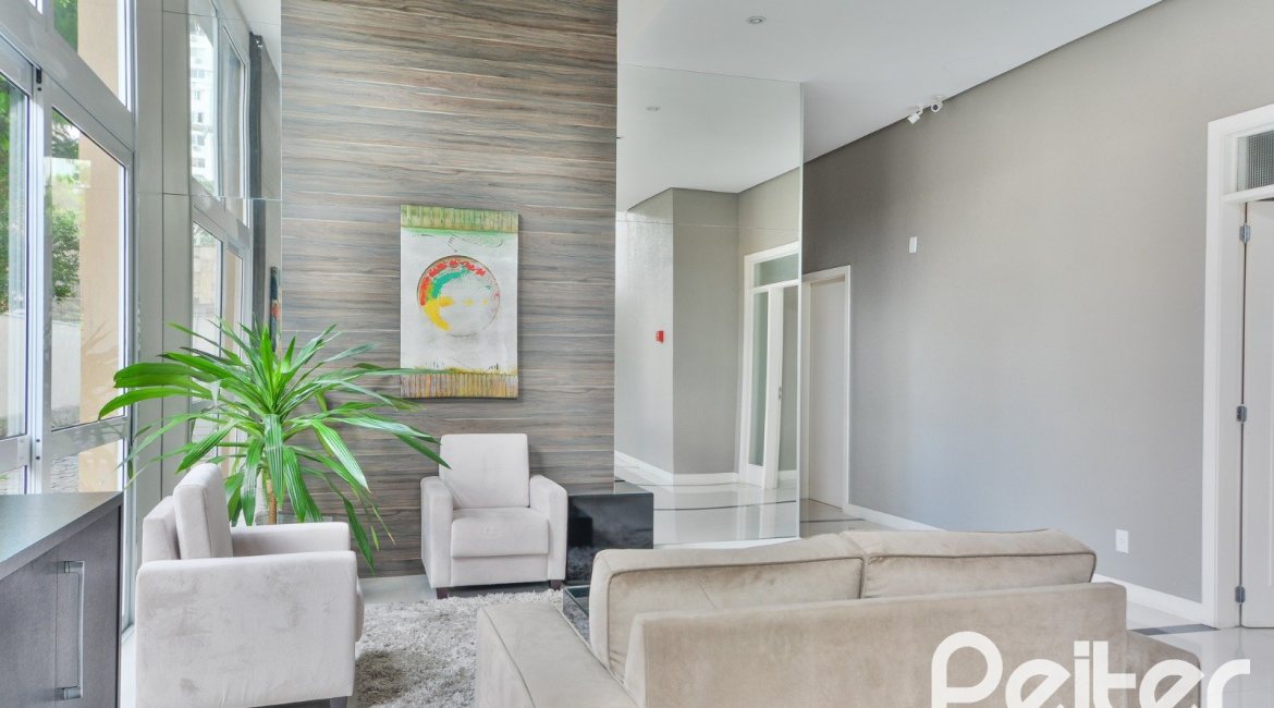 Apartamento à venda com 68m², 2 dormitórios, 1 suíte, 1 vaga, no bairro Tristeza em PORTO ALEGRE