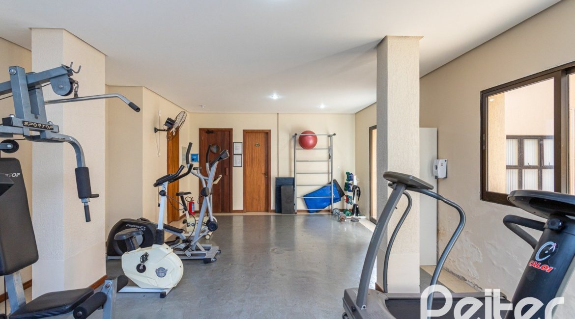 Apartamento à venda com 59m², 2 dormitórios, 1 vaga, no bairro Cristal em PORTO ALEGRE