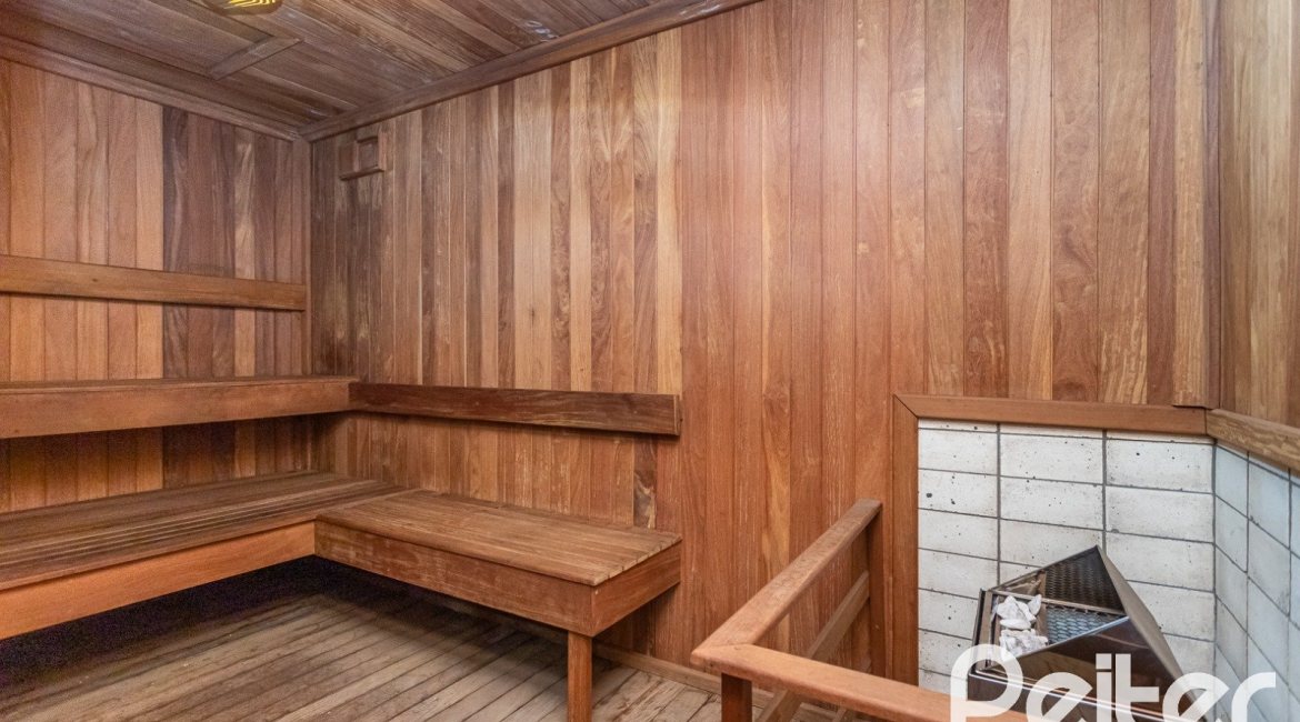 Apartamento à venda com 59m², 2 dormitórios, 1 vaga, no bairro Cristal em PORTO ALEGRE