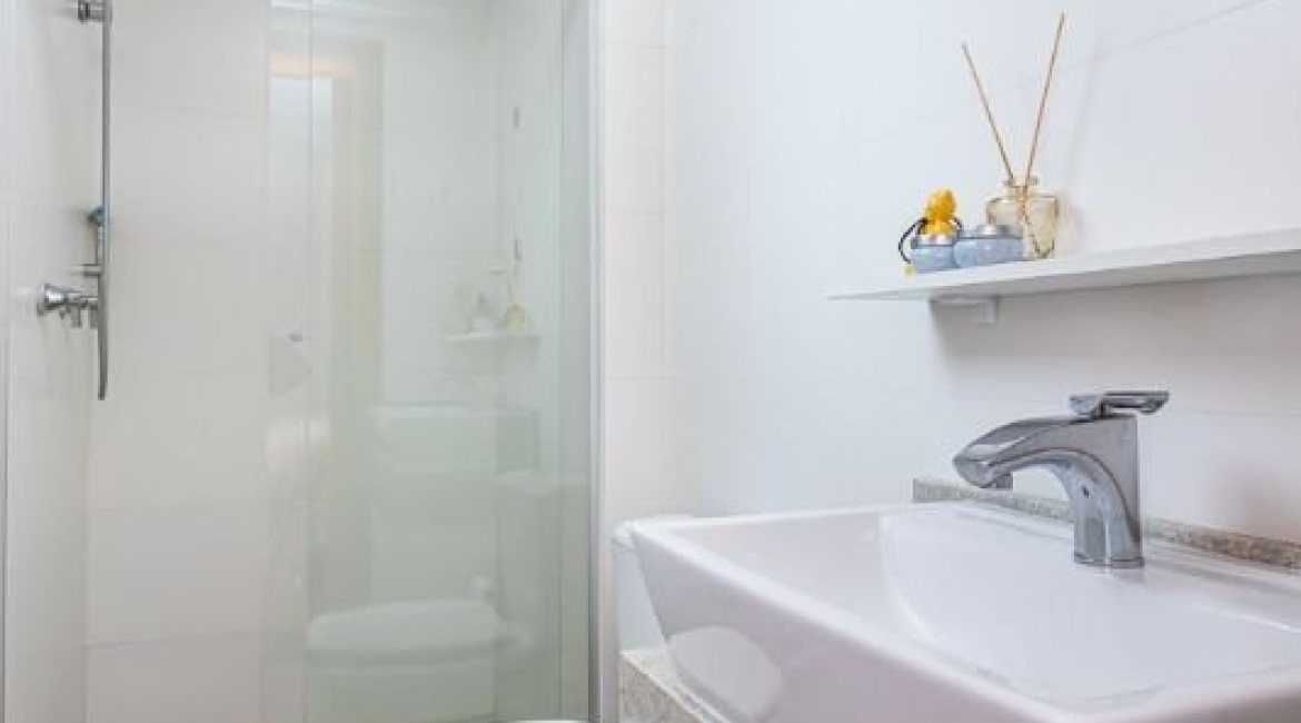 Apartamento à venda com 86m², 2 dormitórios, 2 suítes, 2 vagas, no bairro Tristeza em PORTO ALEGRE