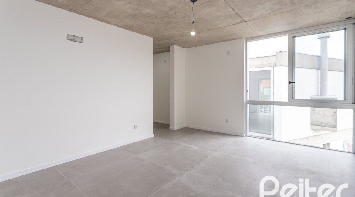 Casa em Condomínio à venda com 315m², 3 dormitórios, 3 suítes, 3 vagas, no bairro Alphaville em PORTO ALEGRE