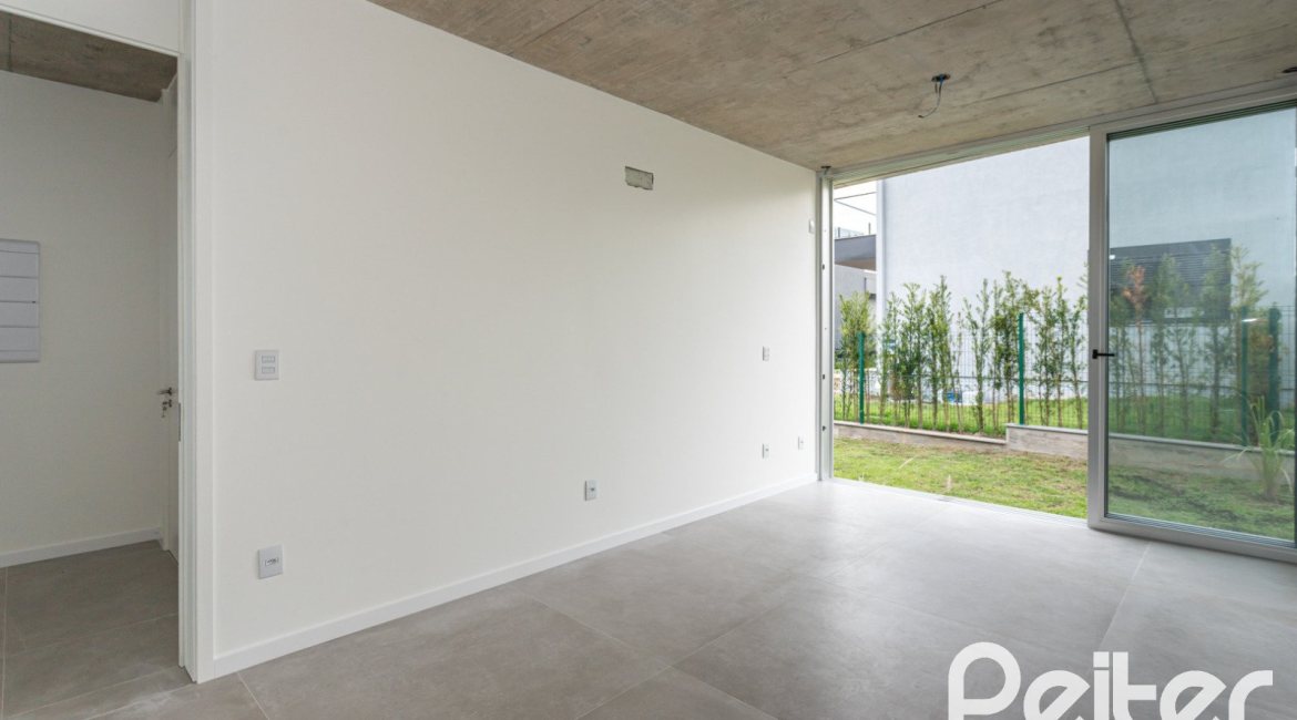 Casa em Condomínio à venda com 315m², 3 dormitórios, 3 suítes, 3 vagas, no bairro Alphaville em PORTO ALEGRE