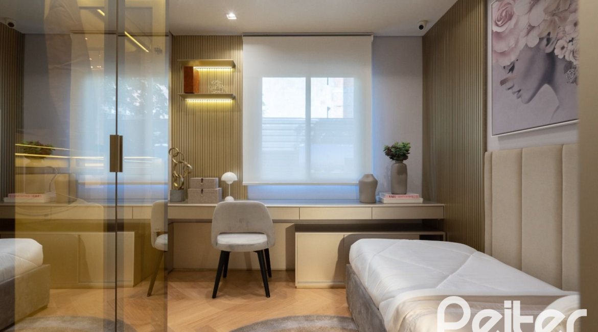 Apartamento à venda com 90m², 3 dormitórios, 1 suíte, no bairro Cidade Baixa em Porto Alegre