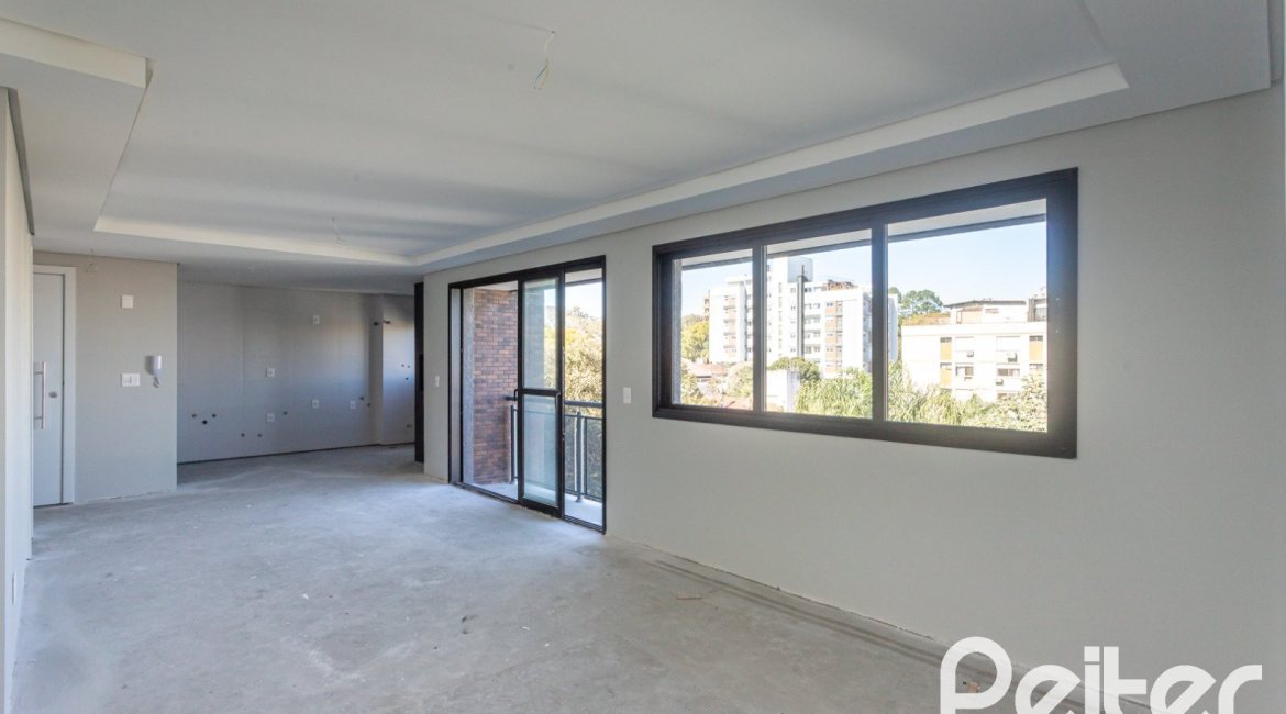 Apartamento à venda com 112m², 3 dormitórios, 3 suítes, 2 vagas, no bairro Cristal em Porto Alegre