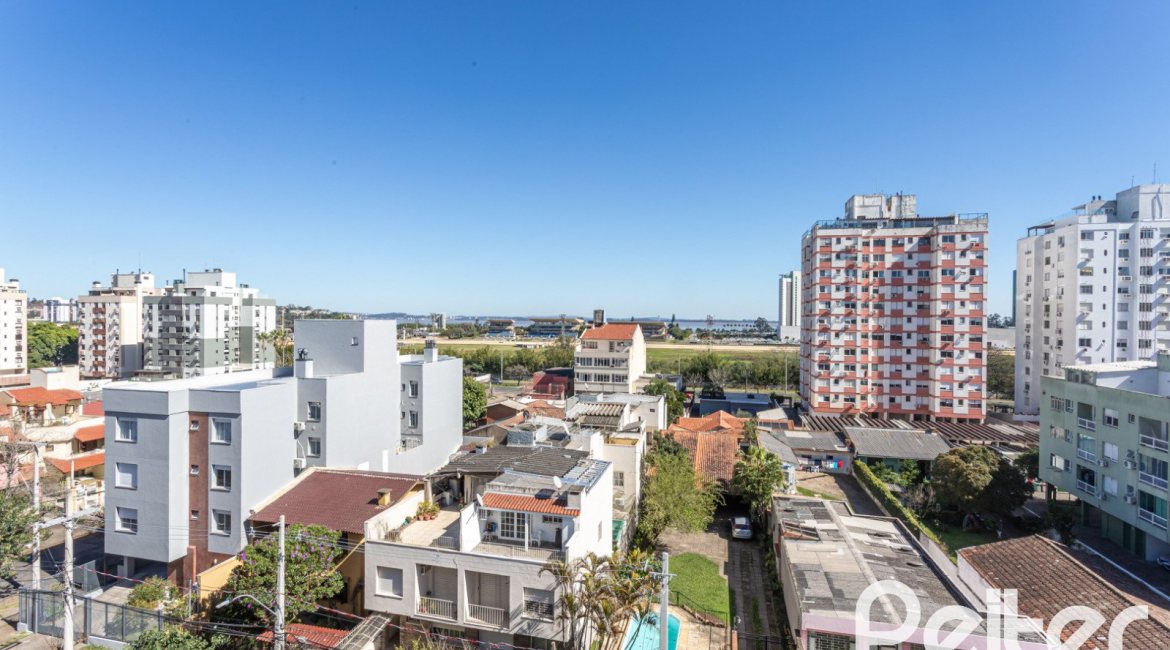 Apartamento à venda com 112m², 3 dormitórios, 3 suítes, 2 vagas, no bairro Cristal em Porto Alegre