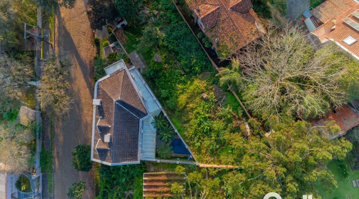 Terreno à venda com 396m², no bairro Sétimo Céu em Porto Alegre