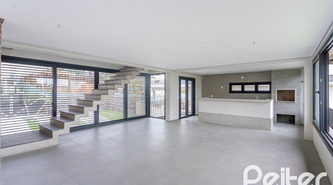 Casa em Condomínio à venda com 279m², 3 dormitórios, 3 suítes, 4 vagas, no bairro Alphaville em PORTO ALEGRE