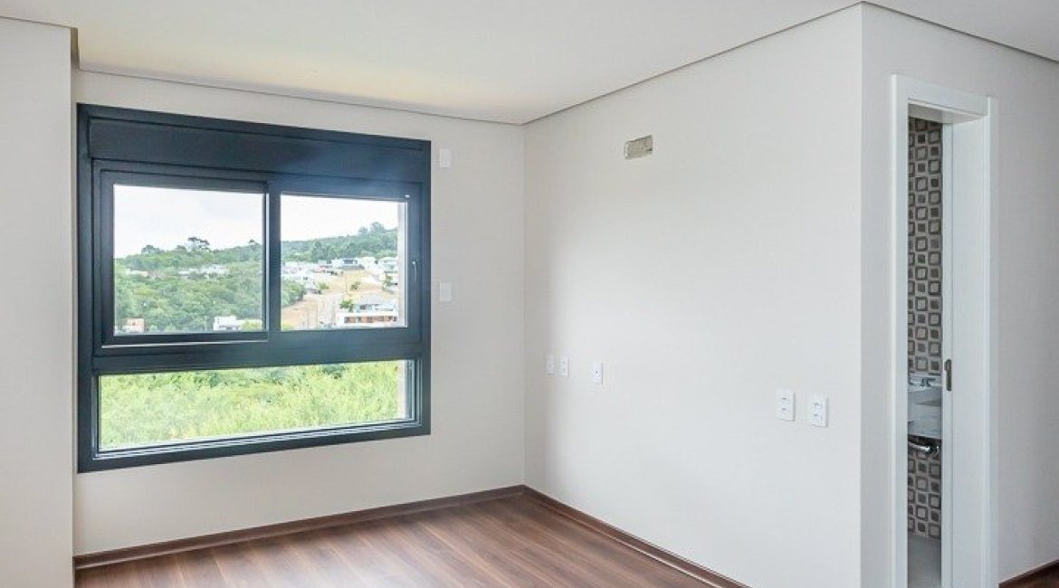 Casa em Condomínio à venda com 279m², 3 dormitórios, 3 suítes, 4 vagas, no bairro Alphaville em PORTO ALEGRE