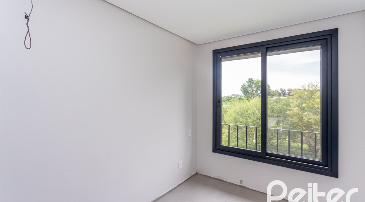 Casa em Condomínio à venda com 279m², 3 dormitórios, 3 suítes, 4 vagas, no bairro Alphaville em PORTO ALEGRE