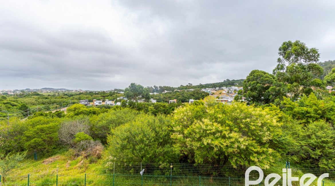 Casa em Condomínio à venda com 279m², 3 dormitórios, 3 suítes, 4 vagas, no bairro Alphaville em PORTO ALEGRE