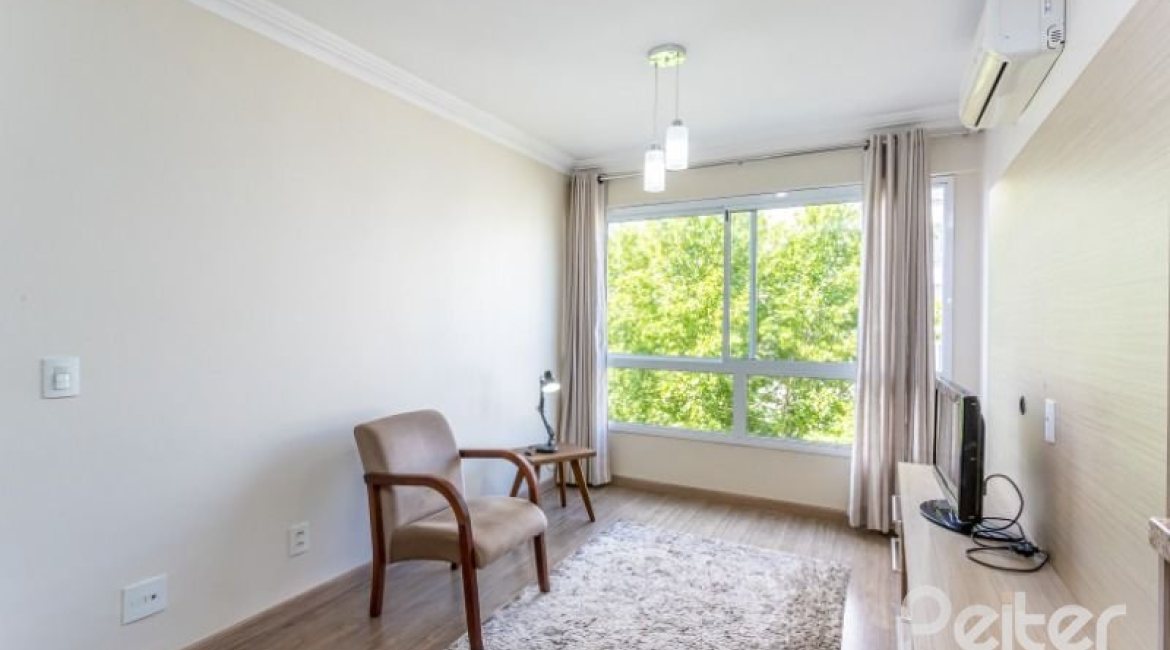 Apartamento à venda com 47m², 1 dormitório, 1 vaga, no bairro Cristal em PORTO ALEGRE