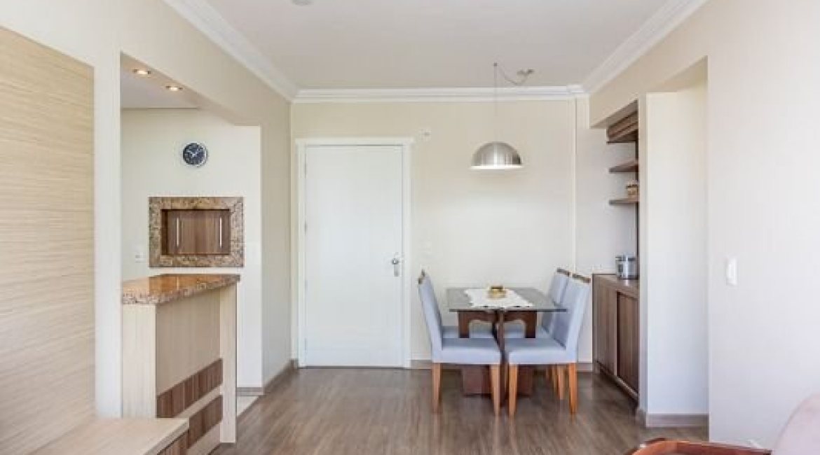 Apartamento à venda com 47m², 1 dormitório, 1 vaga, no bairro Cristal em PORTO ALEGRE