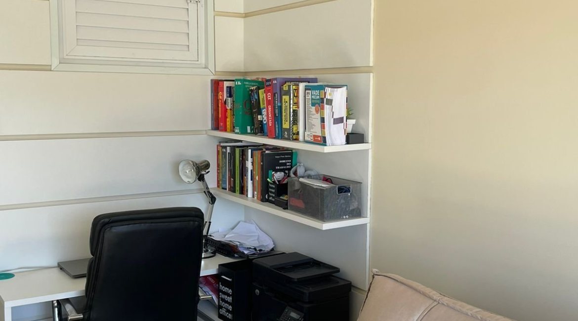 Casa em Condomínio à venda com 132m², 2 dormitórios, 1 suíte, 1 vaga, no bairro Hípica em Porto Alegre