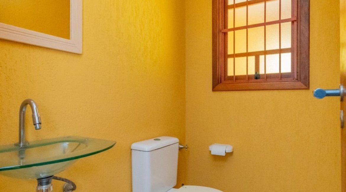  à venda, no bairro  em 