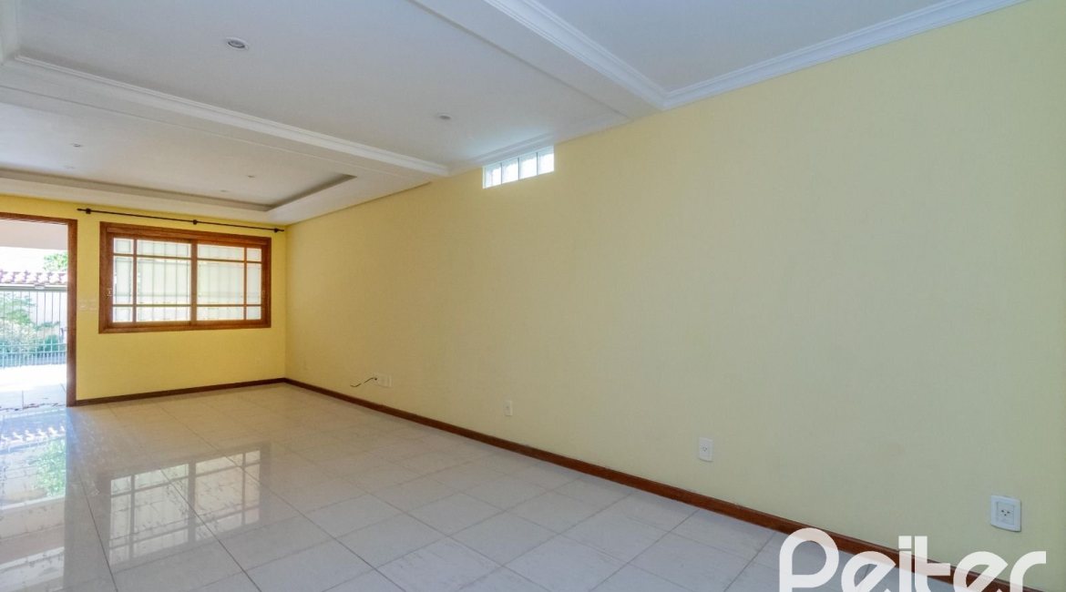  à venda, no bairro  em 