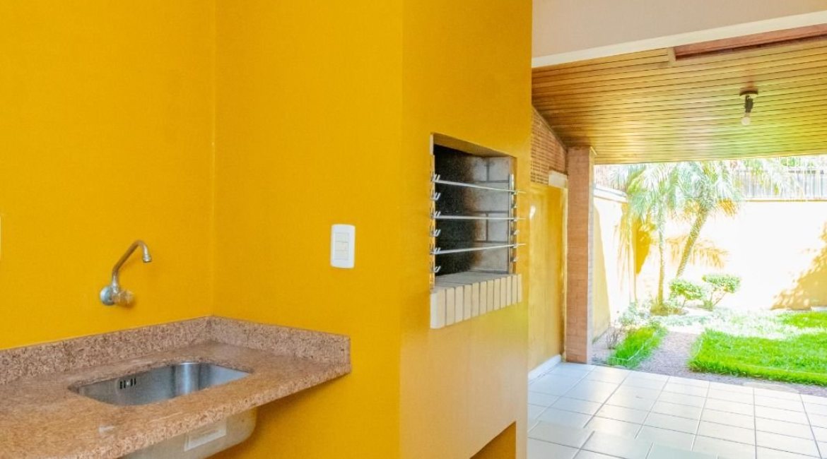  à venda, no bairro  em 