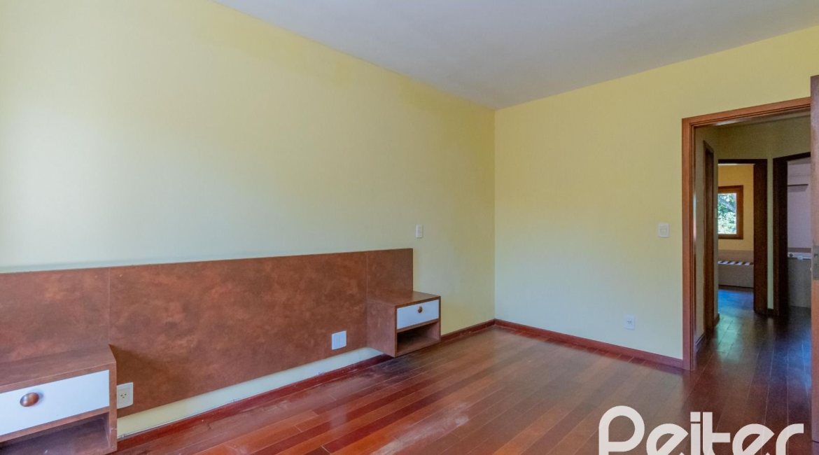  à venda, no bairro  em 