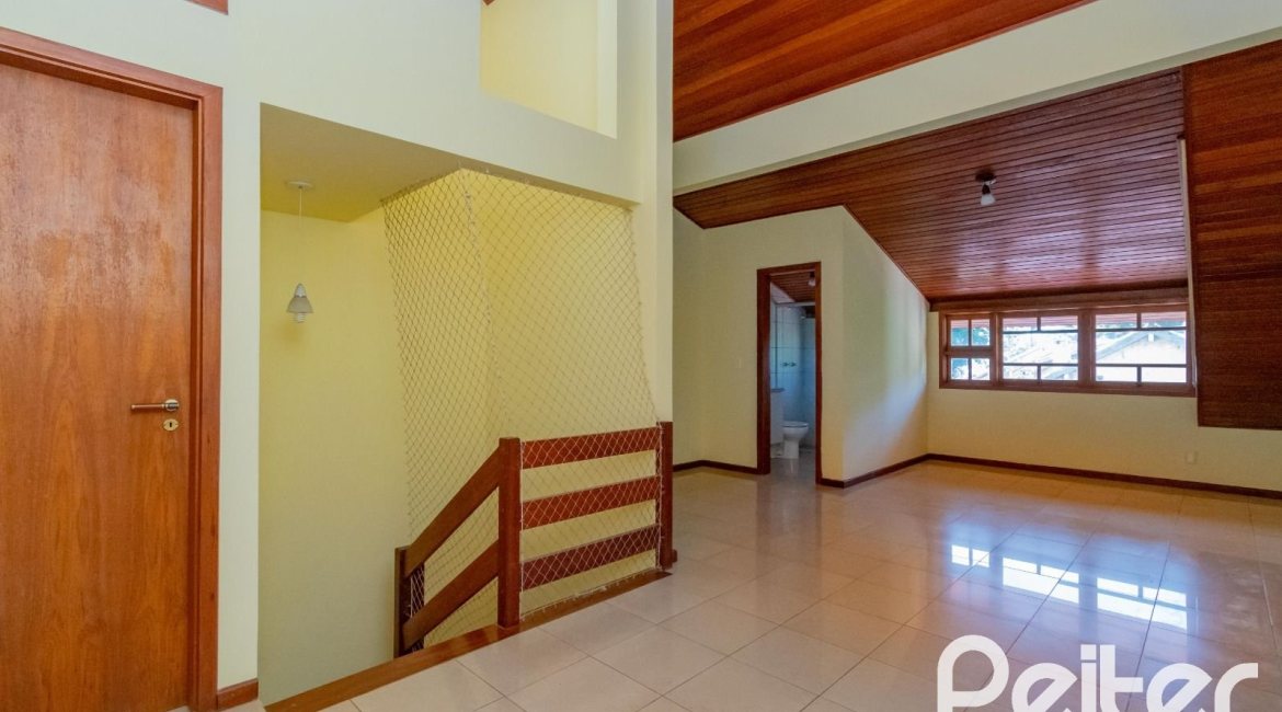  à venda, no bairro  em 