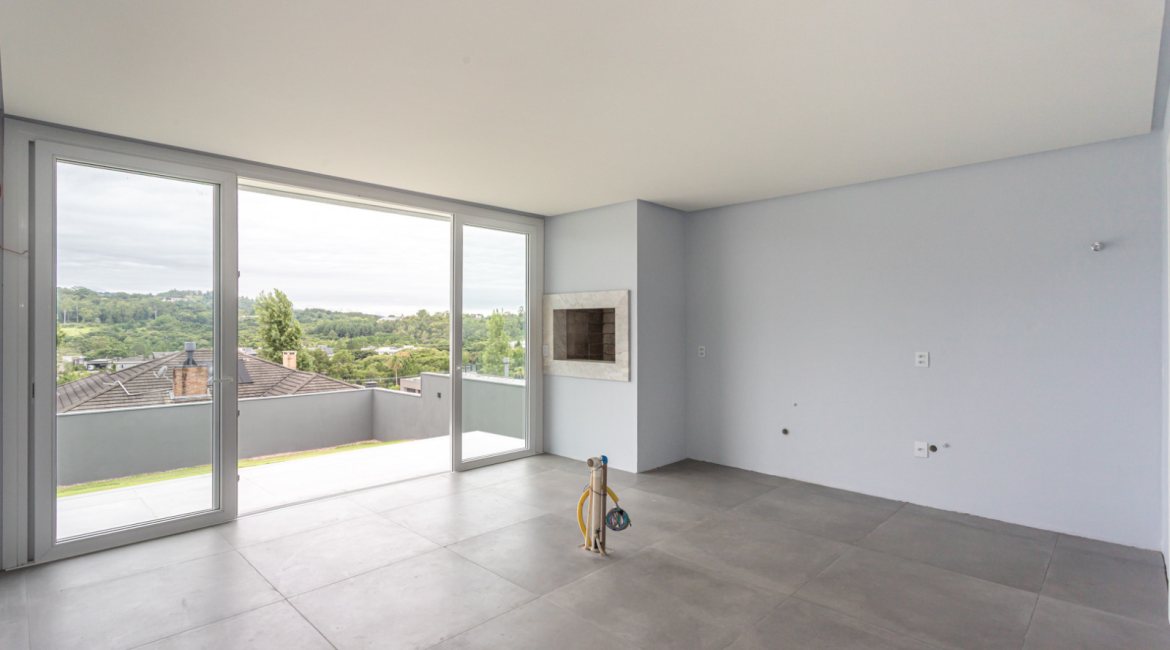 Casa em Condomínio à venda com 286m², 3 dormitórios, 3 suítes, 4 vagas, no bairro Alphaville em PORTO ALEGRE