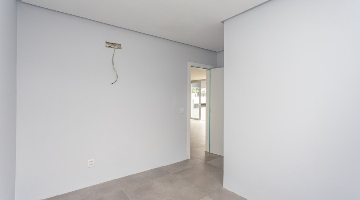 Casa em Condomínio à venda com 286m², 3 dormitórios, 3 suítes, 4 vagas, no bairro Alphaville em PORTO ALEGRE