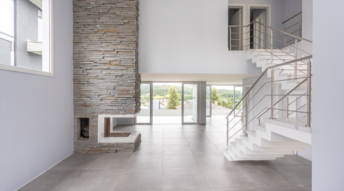 Casa em Condomínio à venda com 286m², 3 dormitórios, 3 suítes, 4 vagas, no bairro Alphaville em PORTO ALEGRE