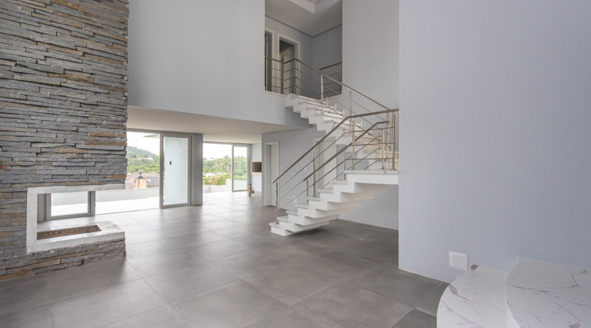 Casa em Condomínio à venda com 286m², 3 dormitórios, 3 suítes, 4 vagas, no bairro Alphaville em PORTO ALEGRE