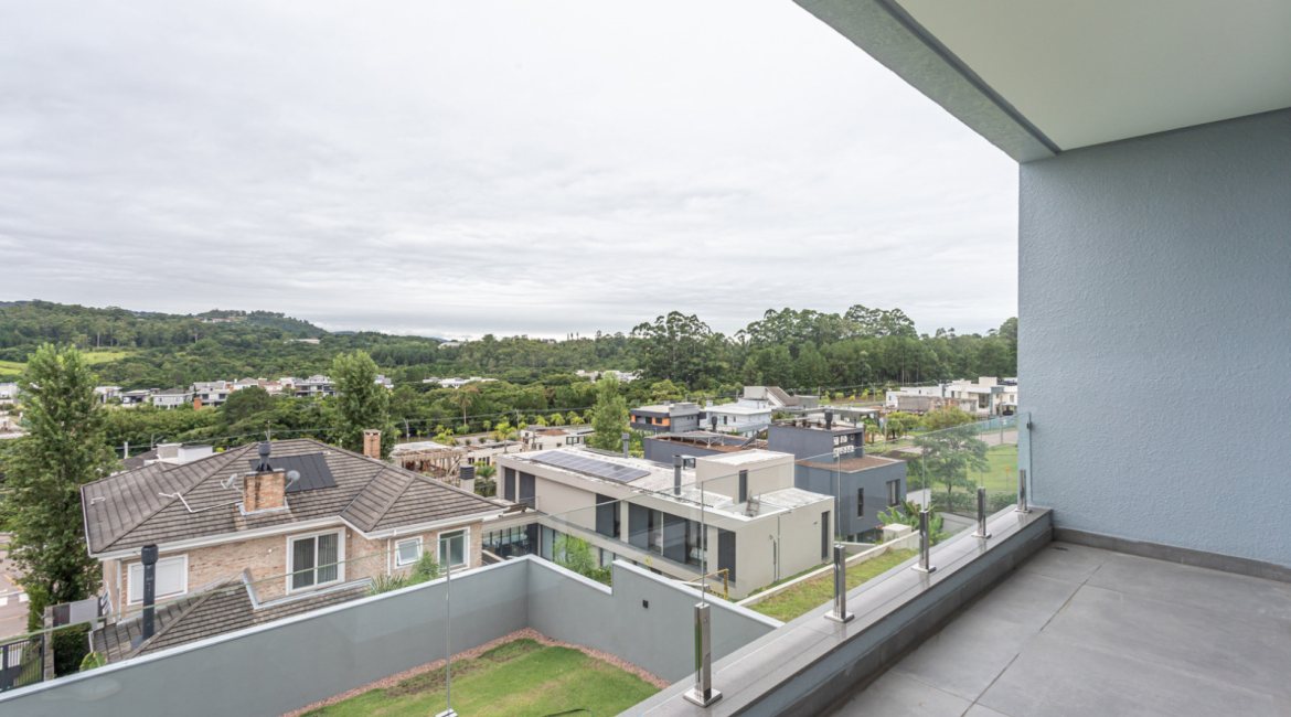 Casa em Condomínio à venda com 286m², 3 dormitórios, 3 suítes, 4 vagas, no bairro Alphaville em PORTO ALEGRE