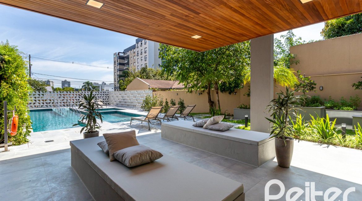 Apartamento à venda com 108m², 3 dormitórios, 1 suíte, 2 vagas, no bairro Tristeza em PORTO ALEGRE