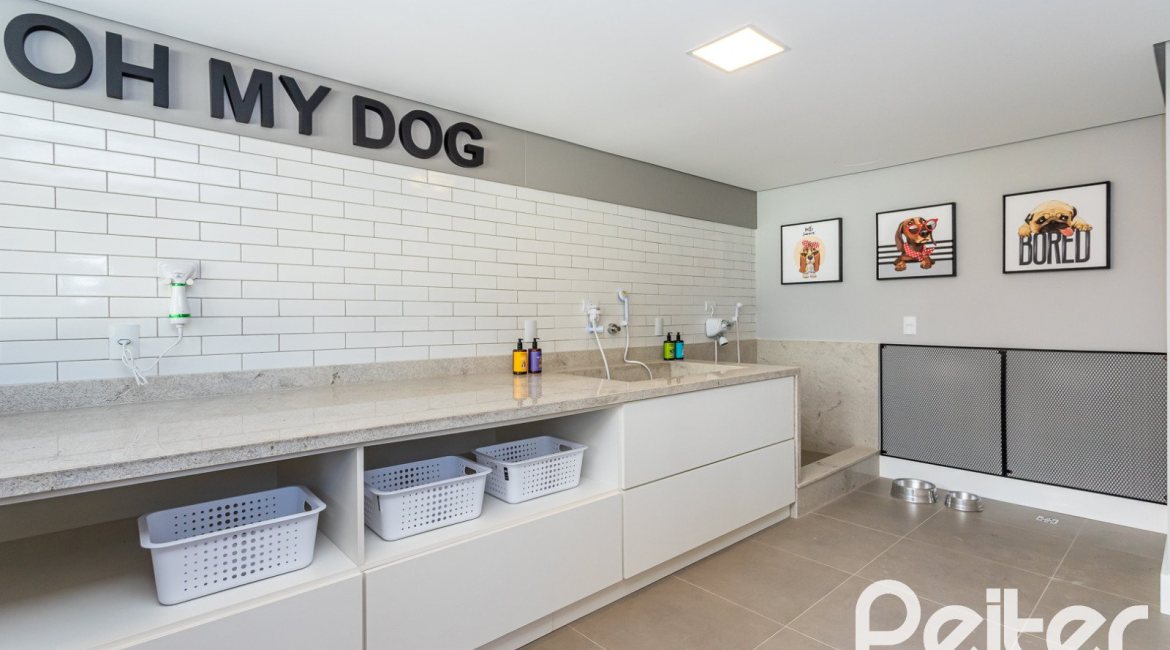 Apartamento à venda com 108m², 3 dormitórios, 1 suíte, 2 vagas, no bairro Tristeza em PORTO ALEGRE