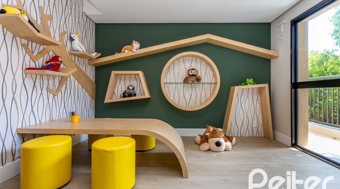 Apartamento à venda com 108m², 3 dormitórios, 1 suíte, 2 vagas, no bairro Tristeza em PORTO ALEGRE