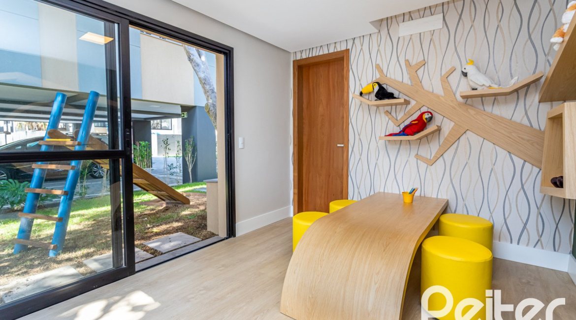 Apartamento à venda com 108m², 3 dormitórios, 1 suíte, 2 vagas, no bairro Tristeza em PORTO ALEGRE