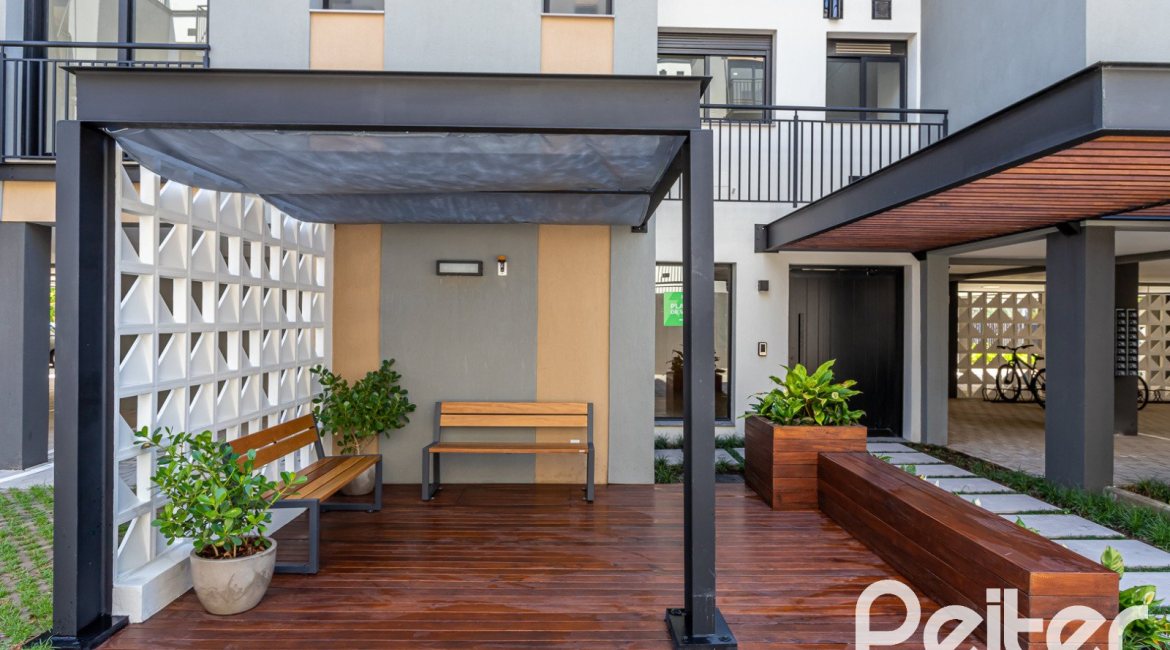 Apartamento à venda com 108m², 3 dormitórios, 1 suíte, 2 vagas, no bairro Tristeza em PORTO ALEGRE