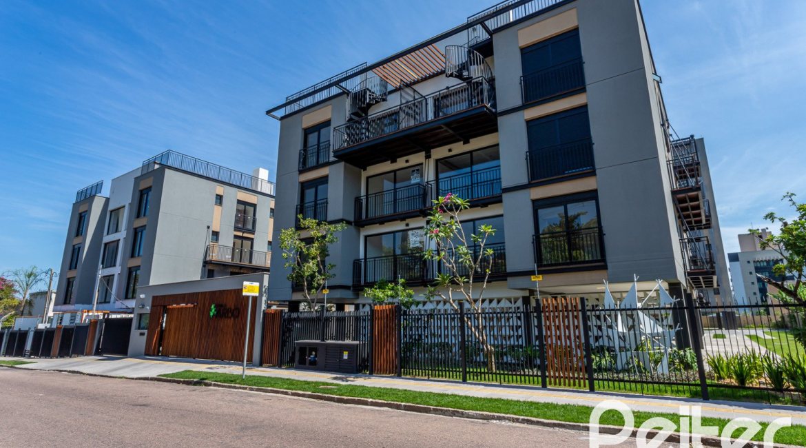 Apartamento à venda com 108m², 3 dormitórios, 1 suíte, 2 vagas, no bairro Tristeza em PORTO ALEGRE