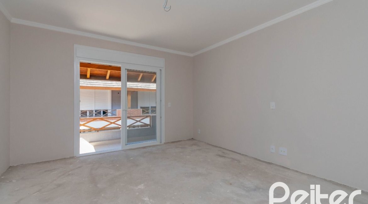 Casa em Condomínio à venda com 293m², 3 dormitórios, 3 suítes, 3 vagas, no bairro Tristeza em Porto Alegre