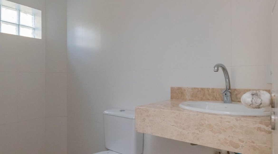 Casa em Condomínio à venda com 293m², 3 dormitórios, 3 suítes, 3 vagas, no bairro Tristeza em Porto Alegre