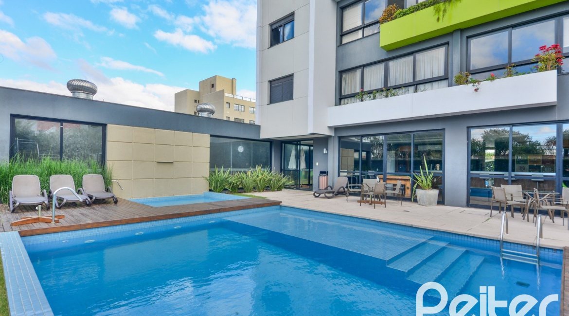 Apartamento à venda com 83m², 3 dormitórios, 1 suíte, 2 vagas, no bairro Tristeza em PORTO ALEGRE