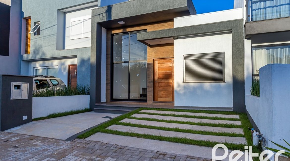 Casa em Condomínio à venda com 98m², 3 dormitórios, 1 suíte, 2 vagas, no bairro Hípica em Porto Alegre