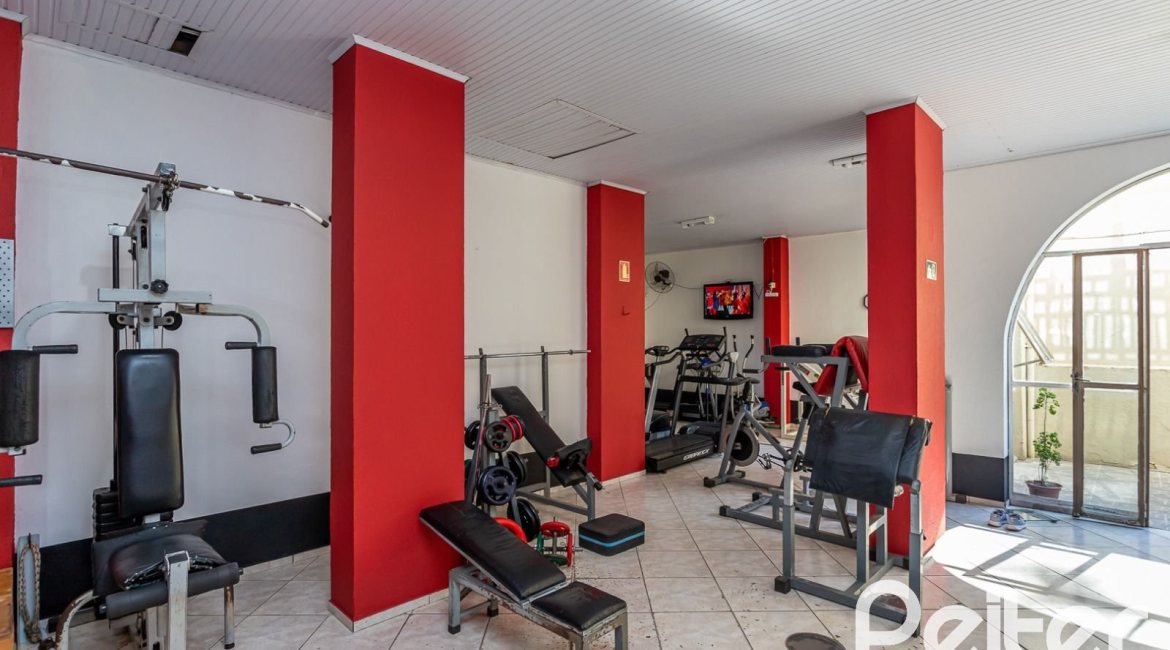 Apartamento à venda com 79m², 3 dormitórios, no bairro Cristal em Porto Alegre