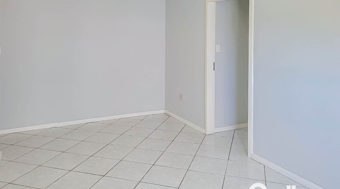 Apartamento à venda com 76m², 3 dormitórios, 1 vaga, no bairro Cristal em Porto Alegre